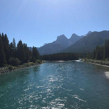 Wanna Get Away This Summer And Fall At The Crossing Canmore Eksteriør billede