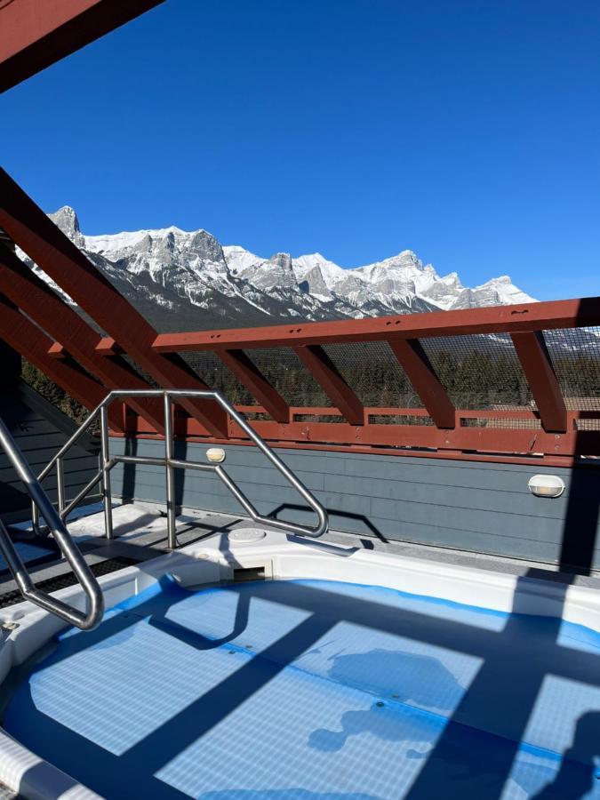 Wanna Get Away This Summer And Fall At The Crossing Canmore Eksteriør billede
